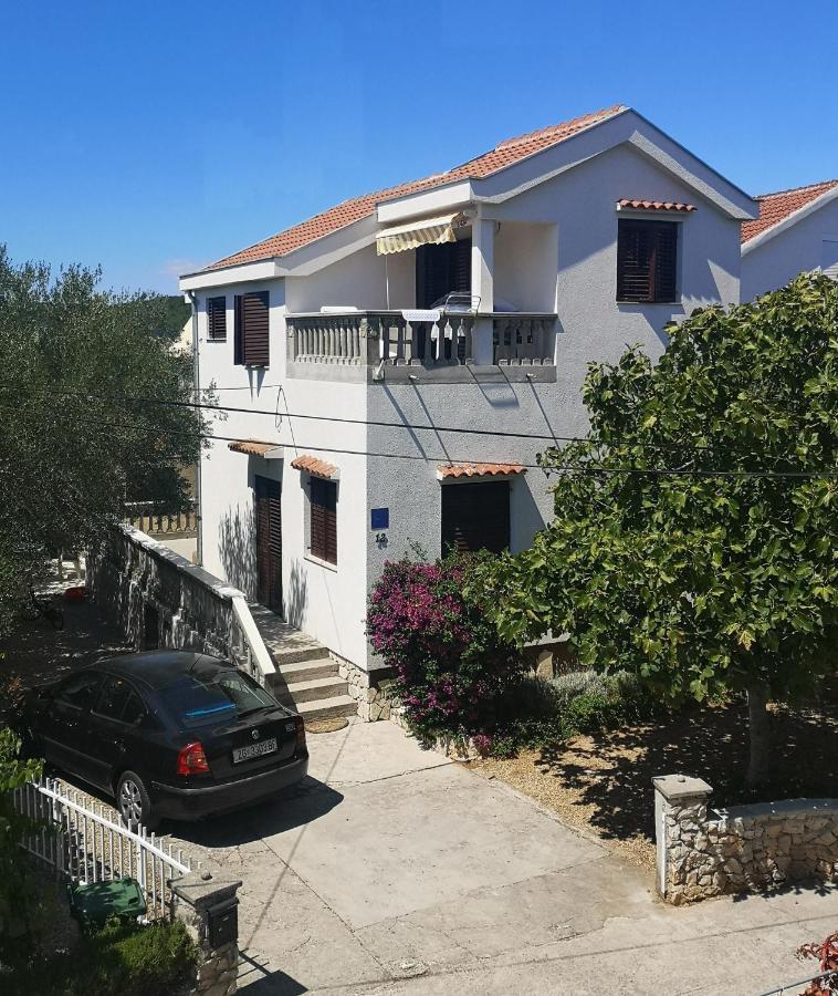 Apartmani Pilon Ždrelac Exterior foto