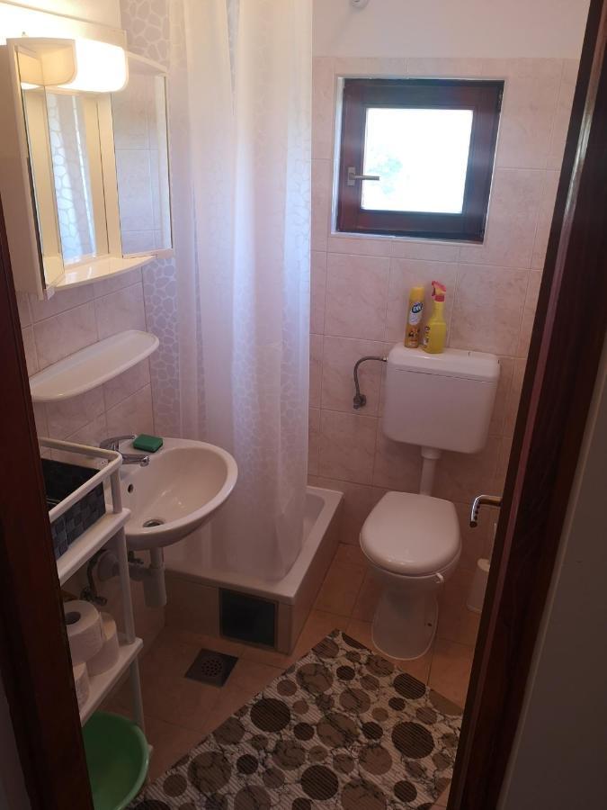 Apartmani Pilon Ždrelac Exterior foto