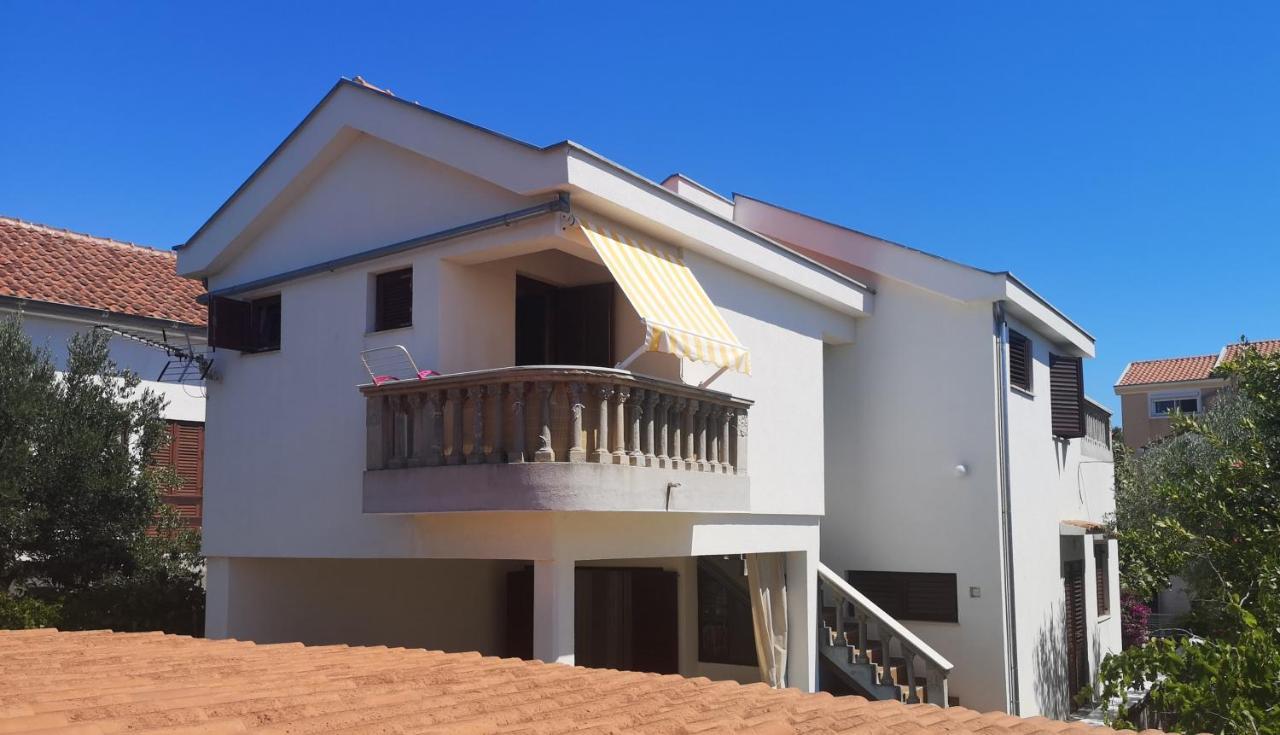 Apartmani Pilon Ždrelac Exterior foto