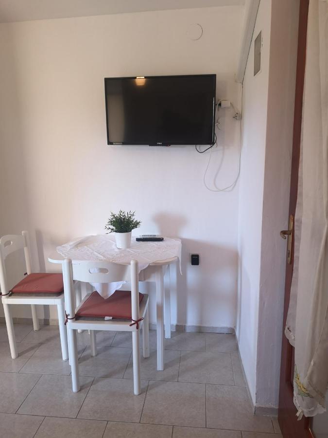 Apartmani Pilon Ždrelac Exterior foto