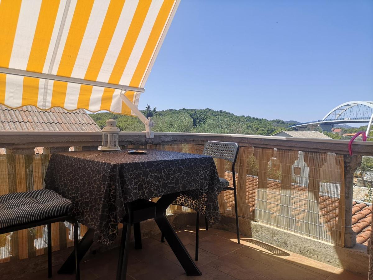 Apartmani Pilon Ždrelac Exterior foto
